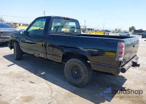 1998 GMC Sierra 1500 Special from USA, damaged, VIN 1GTEC14W4WZ542272